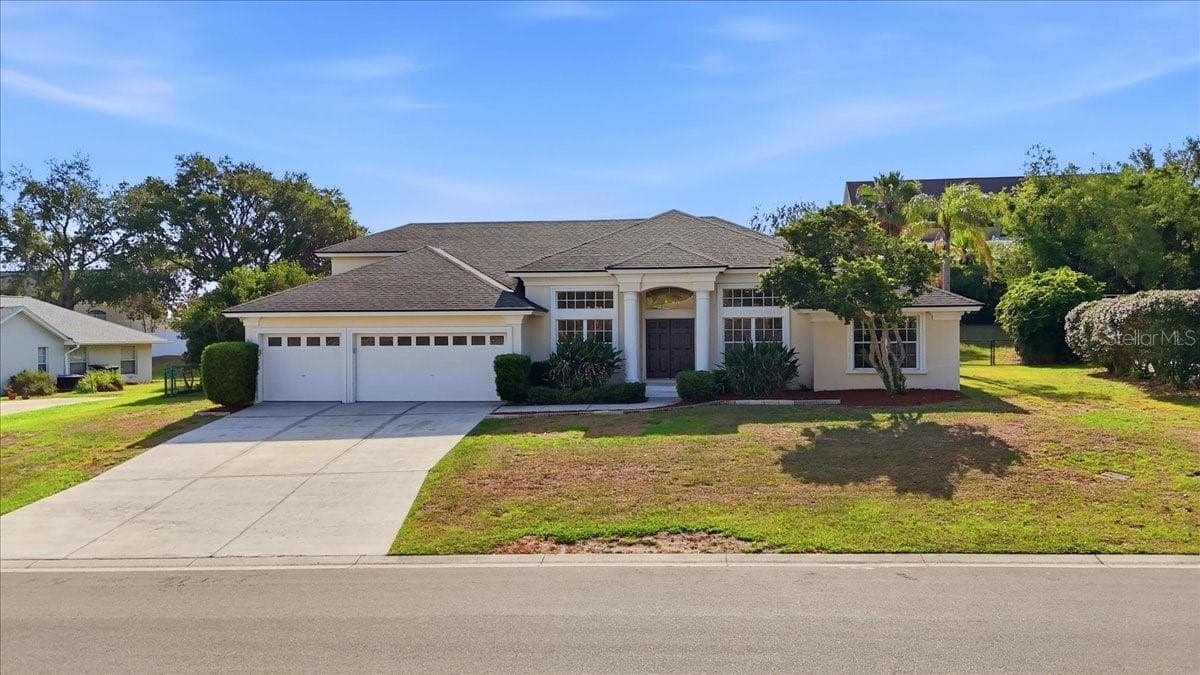 5628 Woodwind Hills Dr photo 3