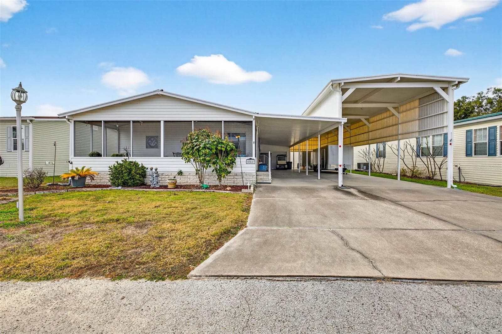 10047 Equity Ave photo 2