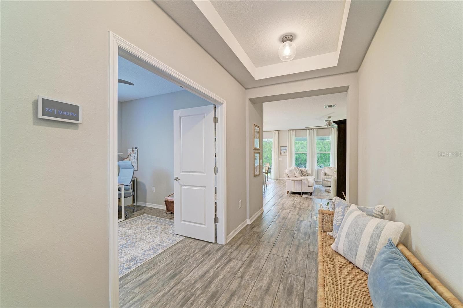 4714 Roycroft Ter photo 3