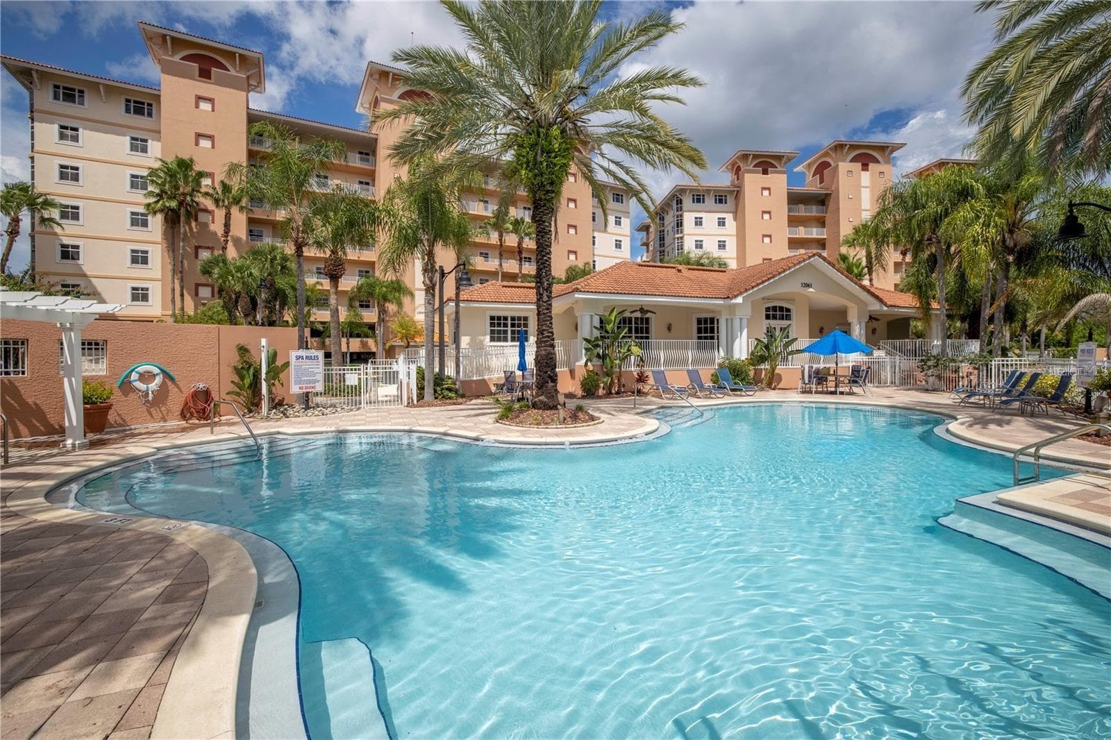 12077 Gandy Blvd N #332 photo 2