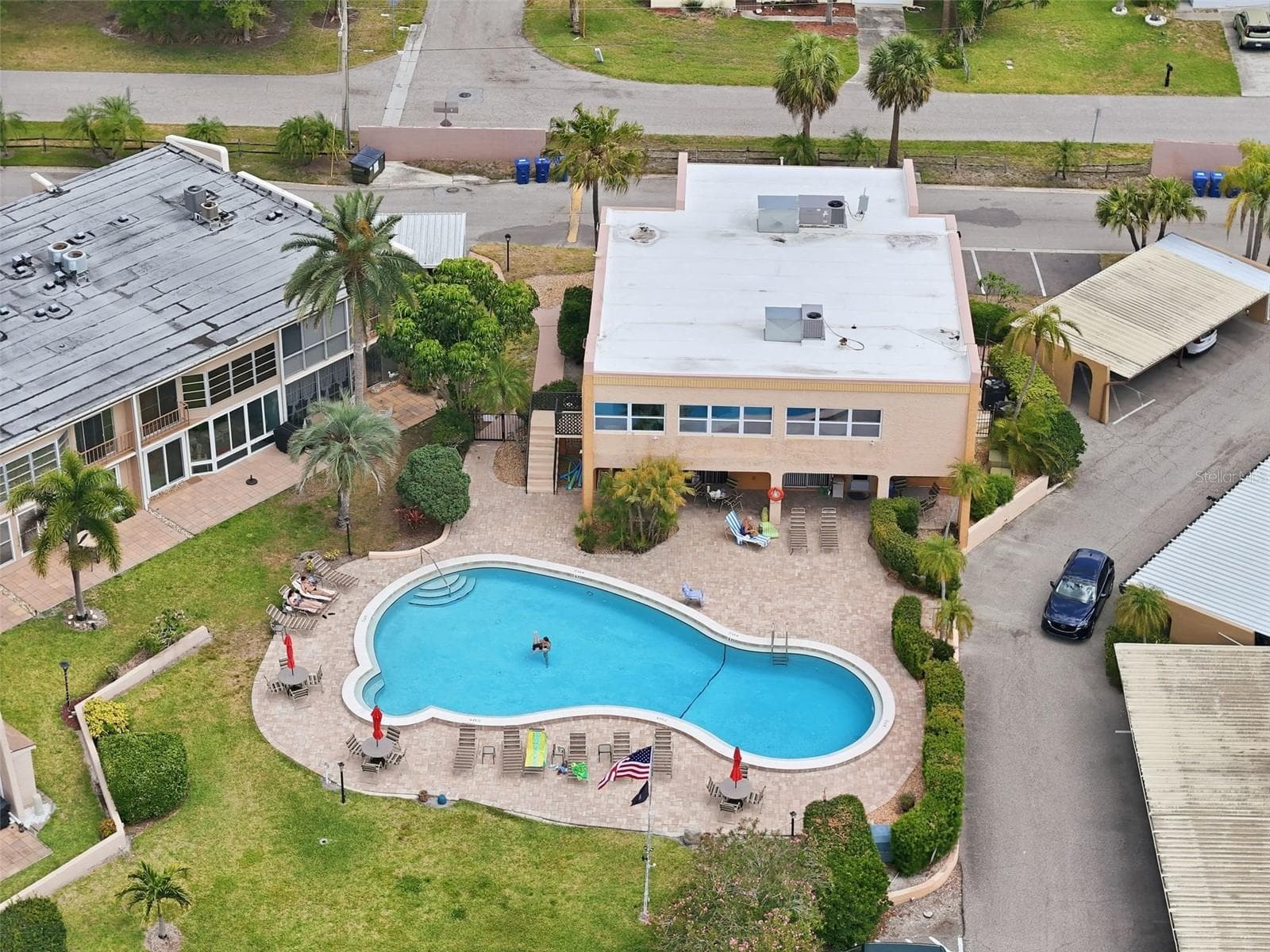 225 Country Club Dr #C332 photo 5