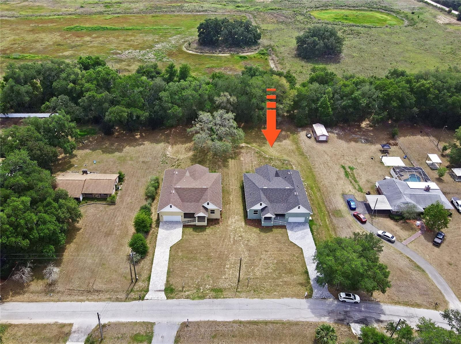 12484 Green Oak Ln photo 2