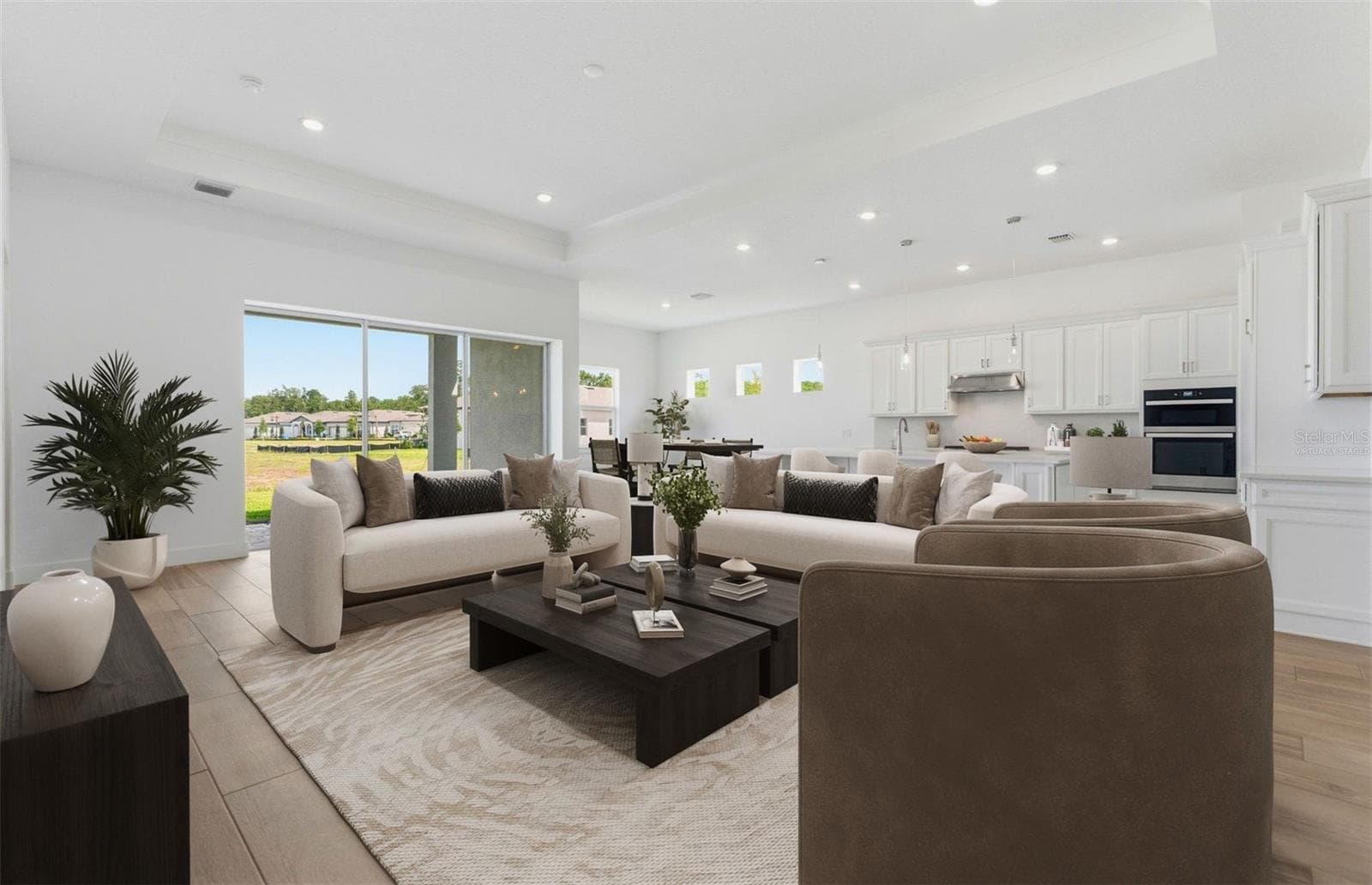16412 Rustic Sky Dr photo 2