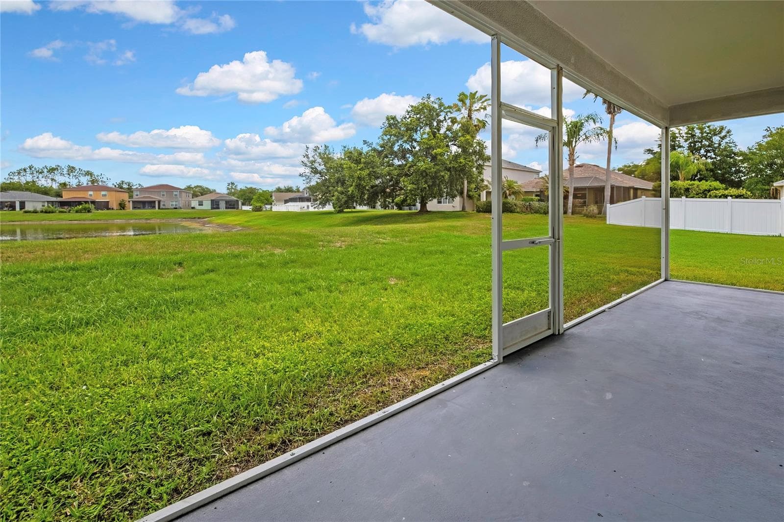 10536 Coral Key Ave photo 5
