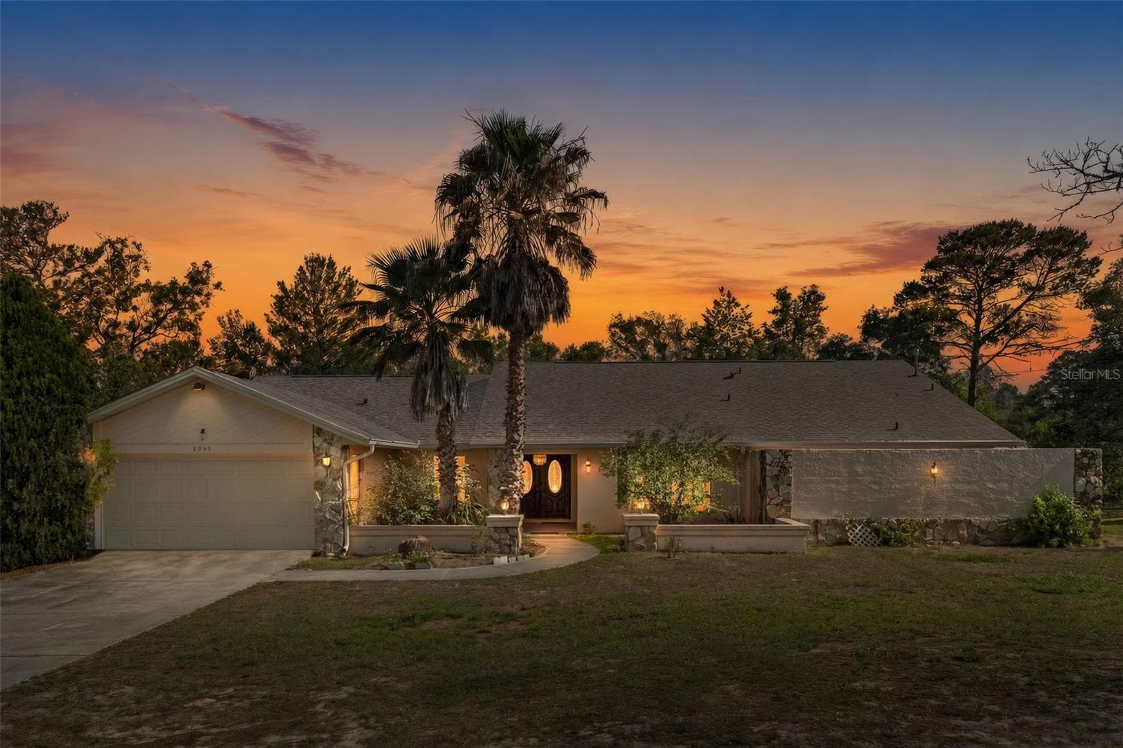 8959 Nakoma Way photo 2