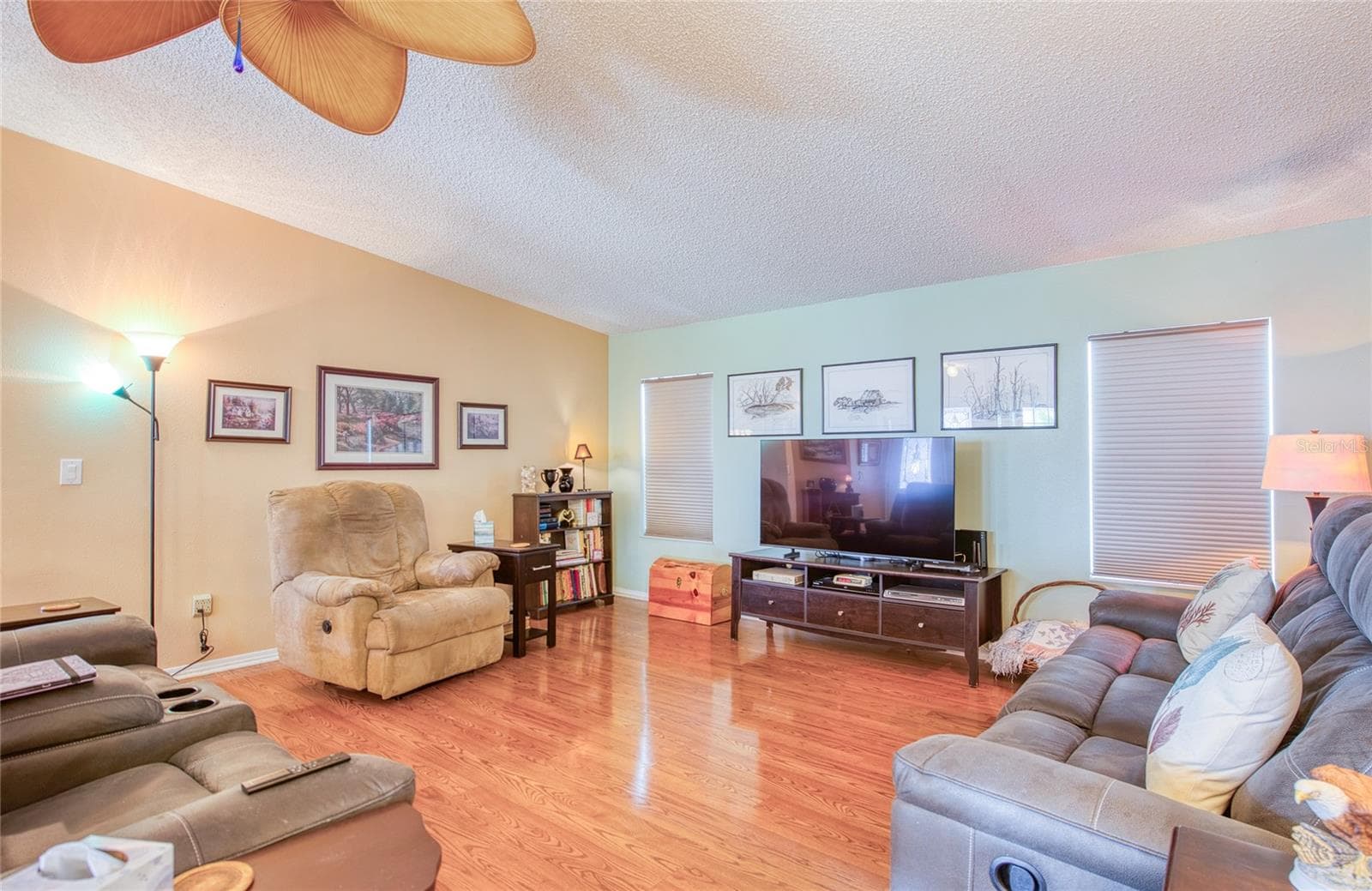 258 Pelican Dr N photo 4