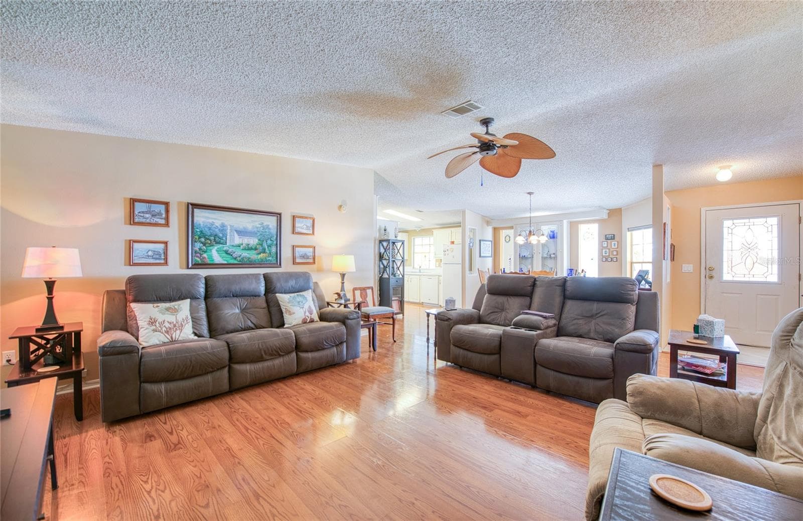 258 Pelican Dr N photo 5