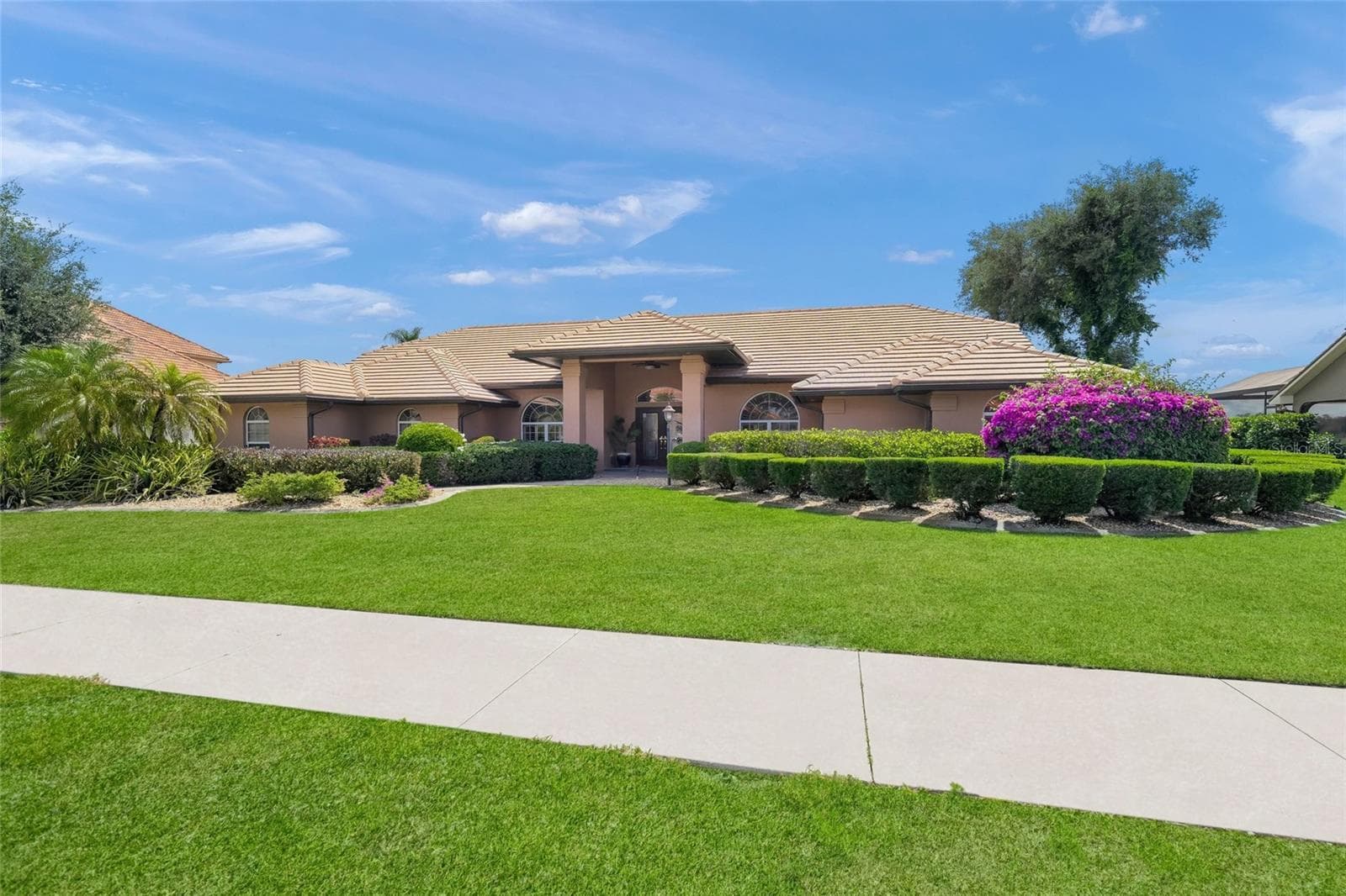 8838 Wild Dunes Dr photo 3