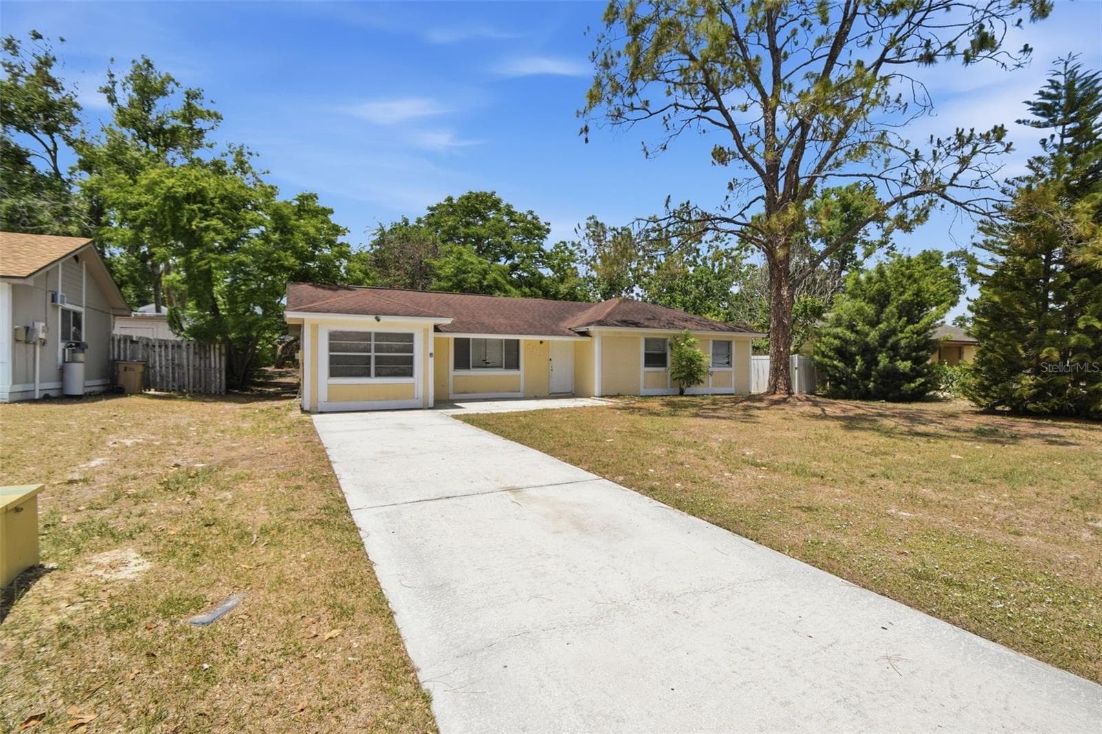 8412 Renald Blvd photo 2