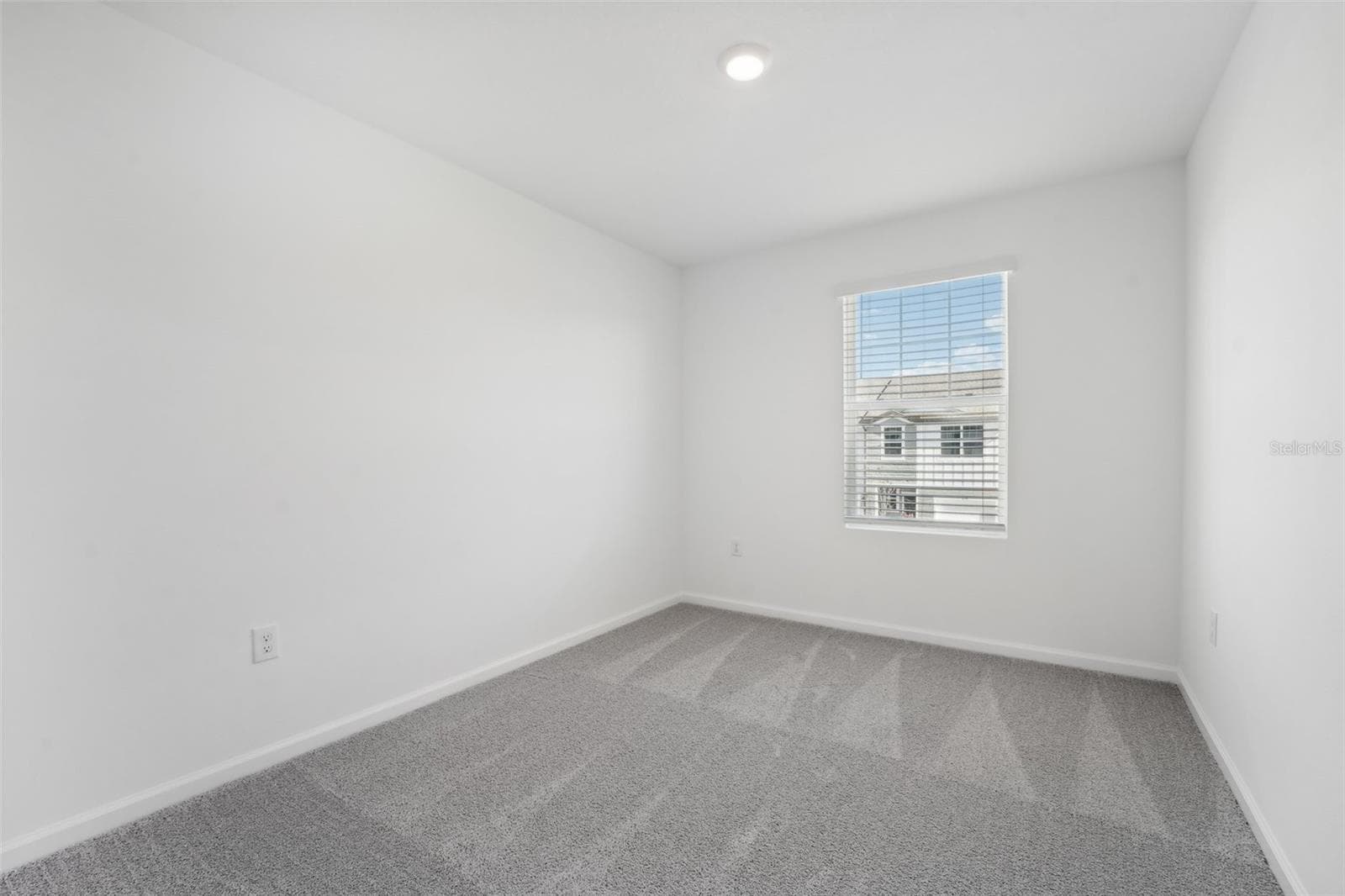 14848 Lucca Way photo 3