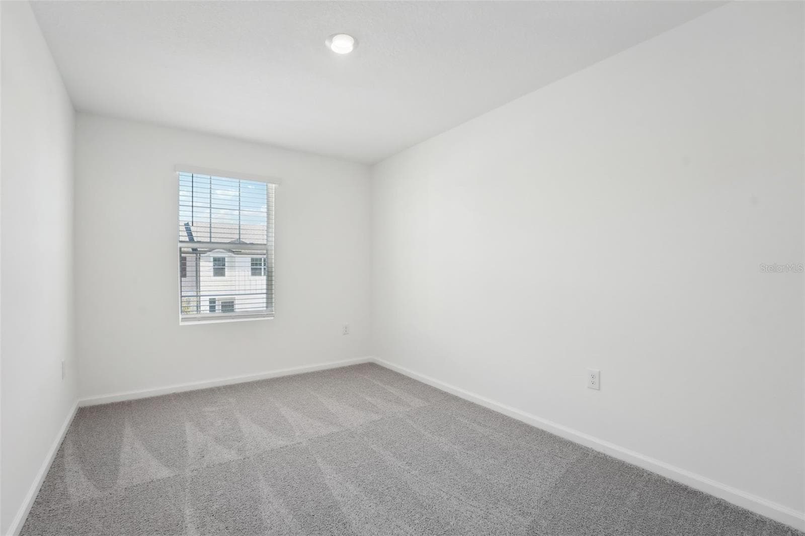 14848 Lucca Way photo 5