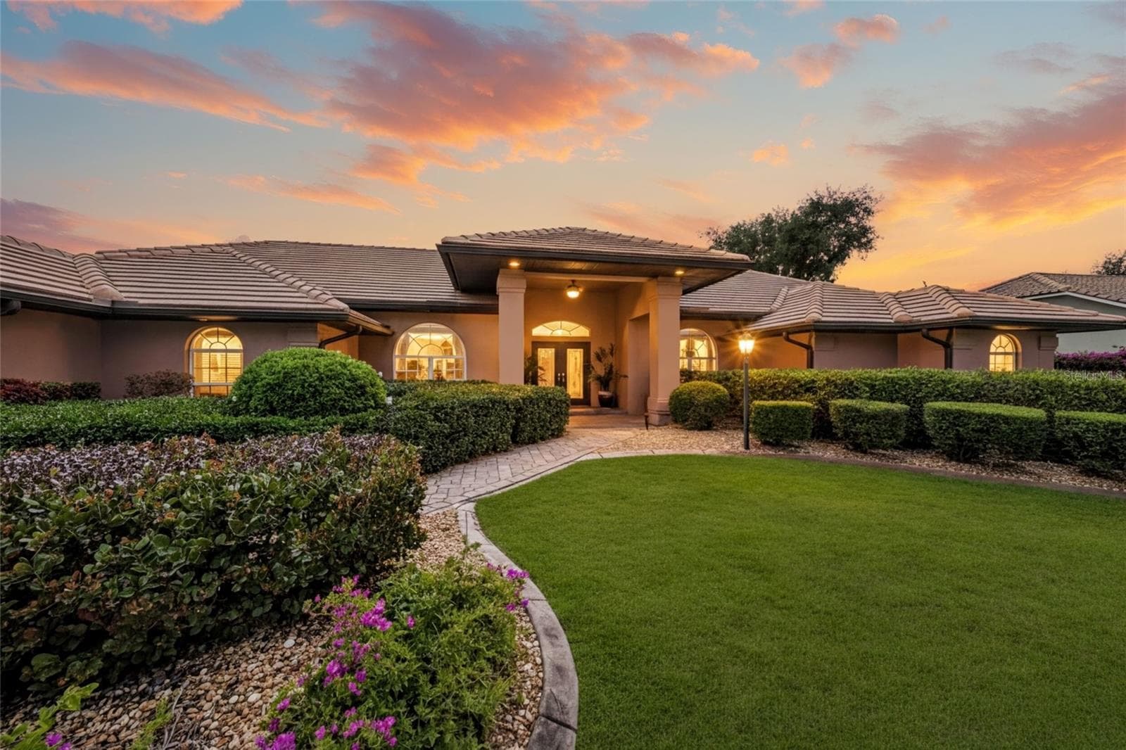8838 Wild Dunes Dr photo 2