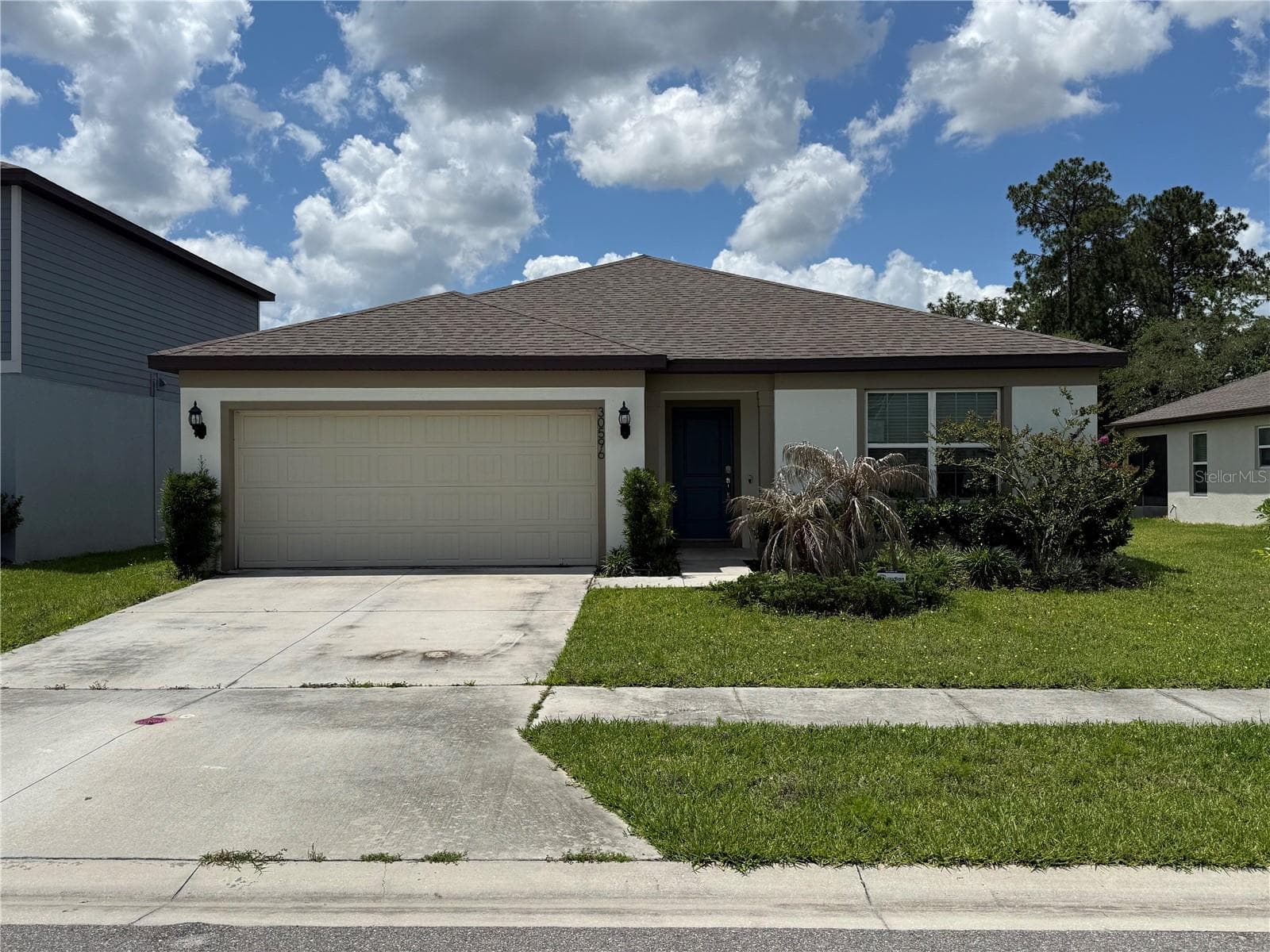 30596 Thunderbird Dr photo 3
