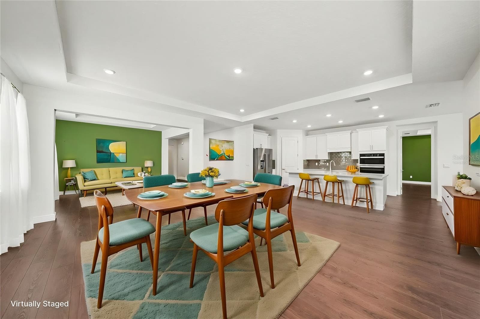 23231 Scaglione Dr photo 3