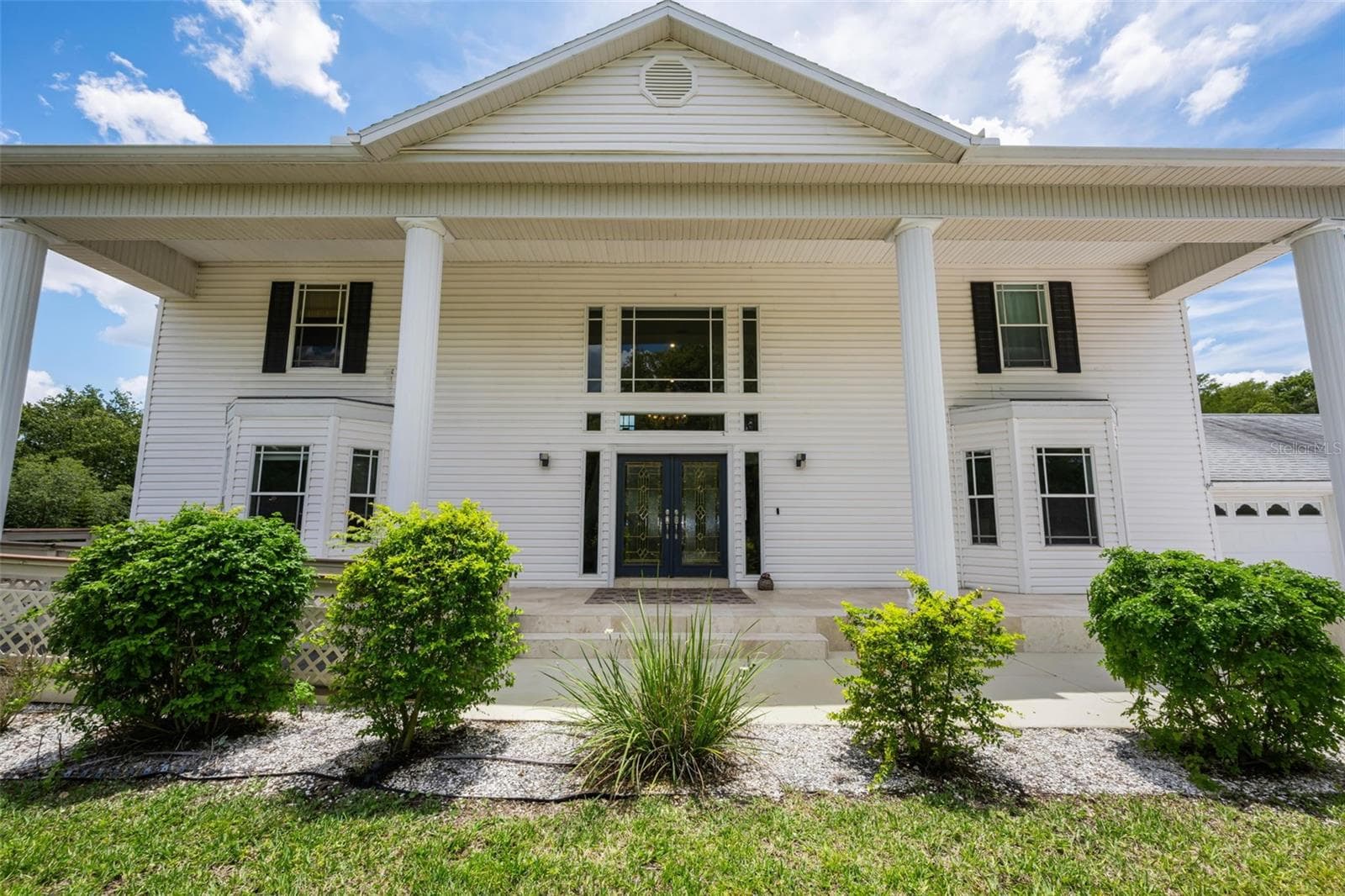 11046 Lakeview Dr photo 4