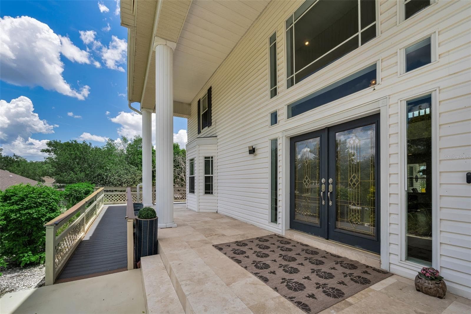 11046 Lakeview Dr photo 5
