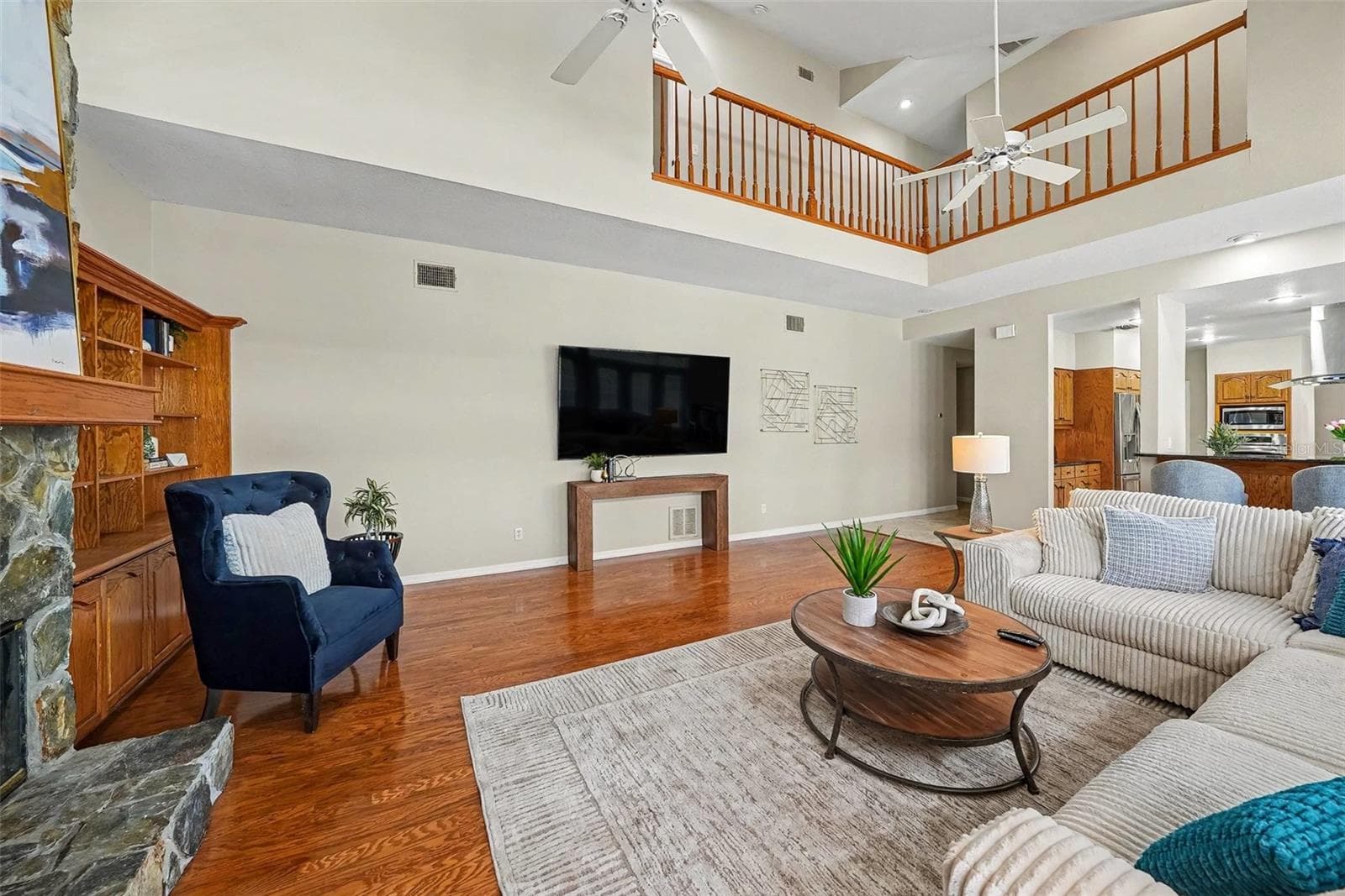 833 Marco Dr NE photo 5