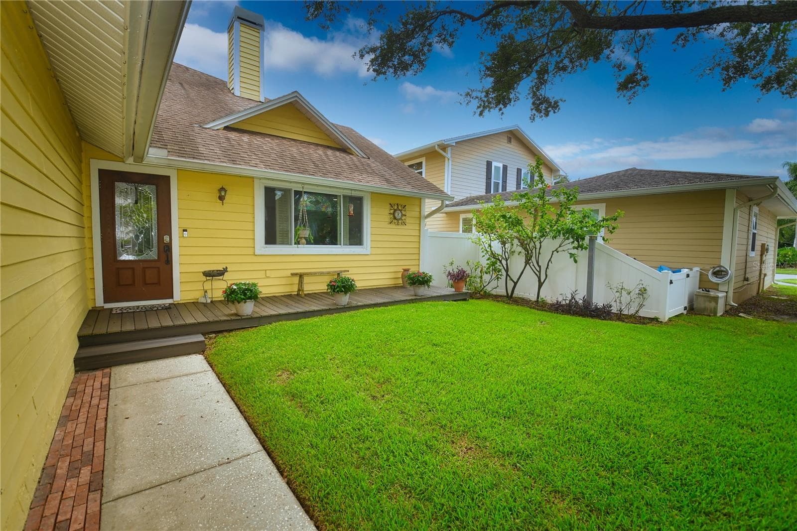7519 Harbor View Way photo 3