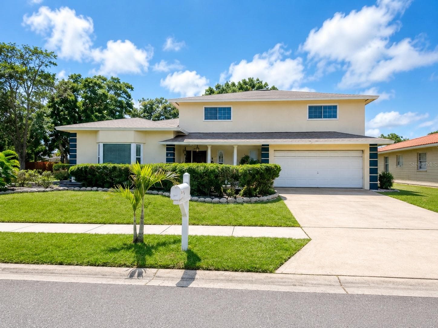 3146 Carlos Dr photo 2