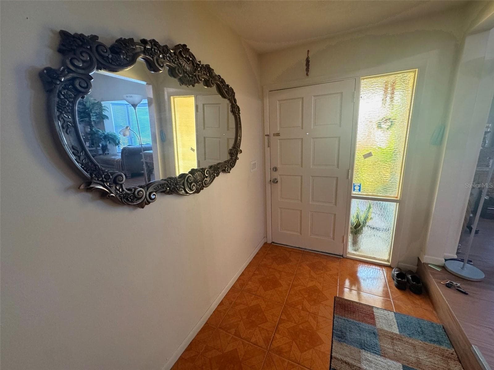 3146 Carlos Dr photo 4
