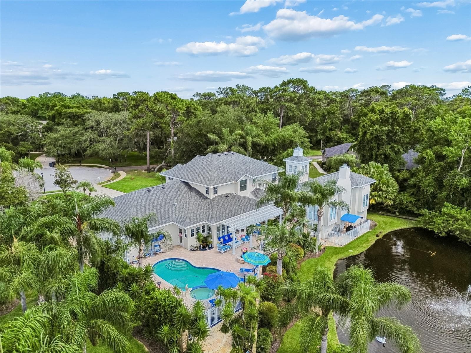 5851 Cachette DE Riviera CT photo 4