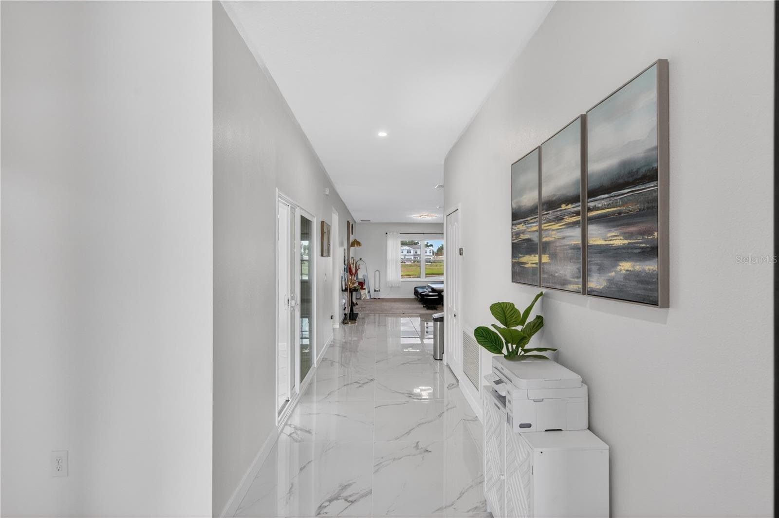 2526 Sand Gables Trl photo 5