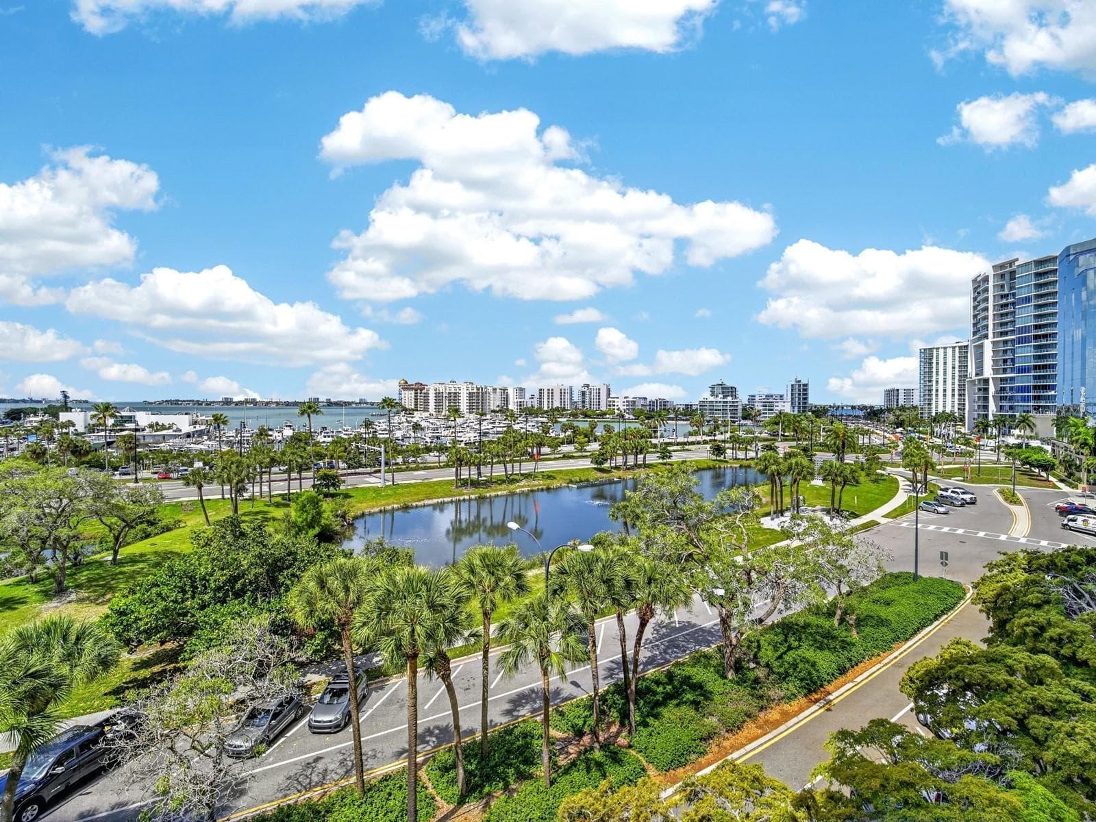 1255 N Gulfstream Ave #507 photo 4