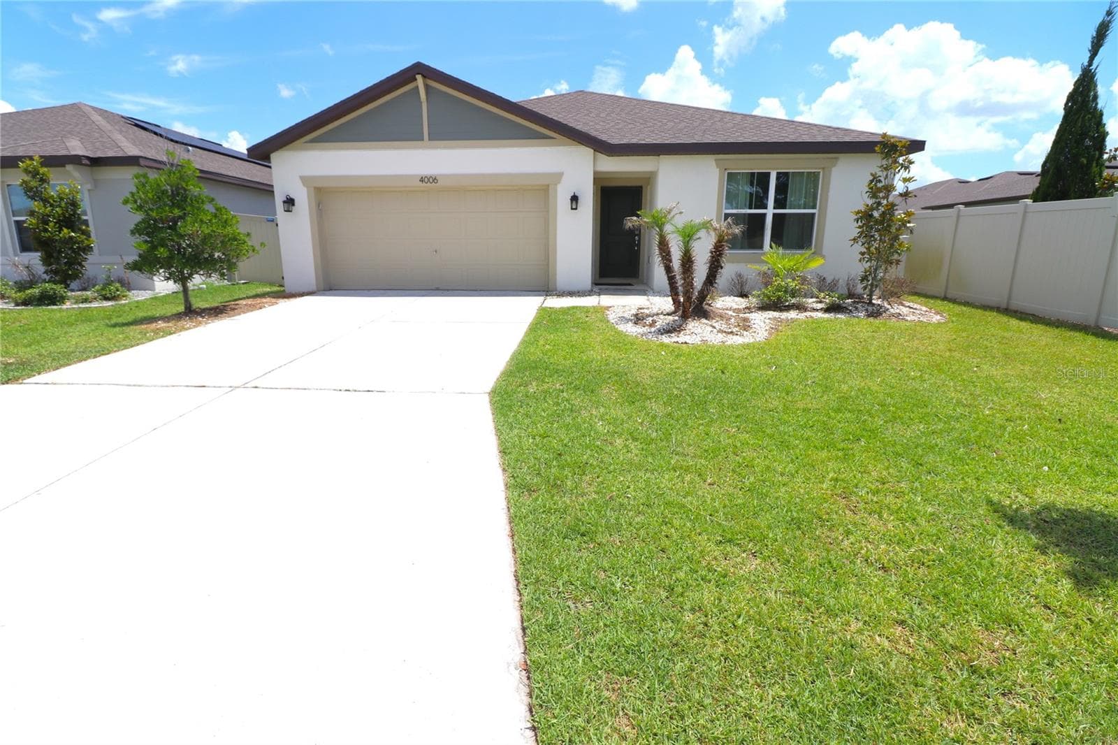4006 Capri Coast Dr photo 2