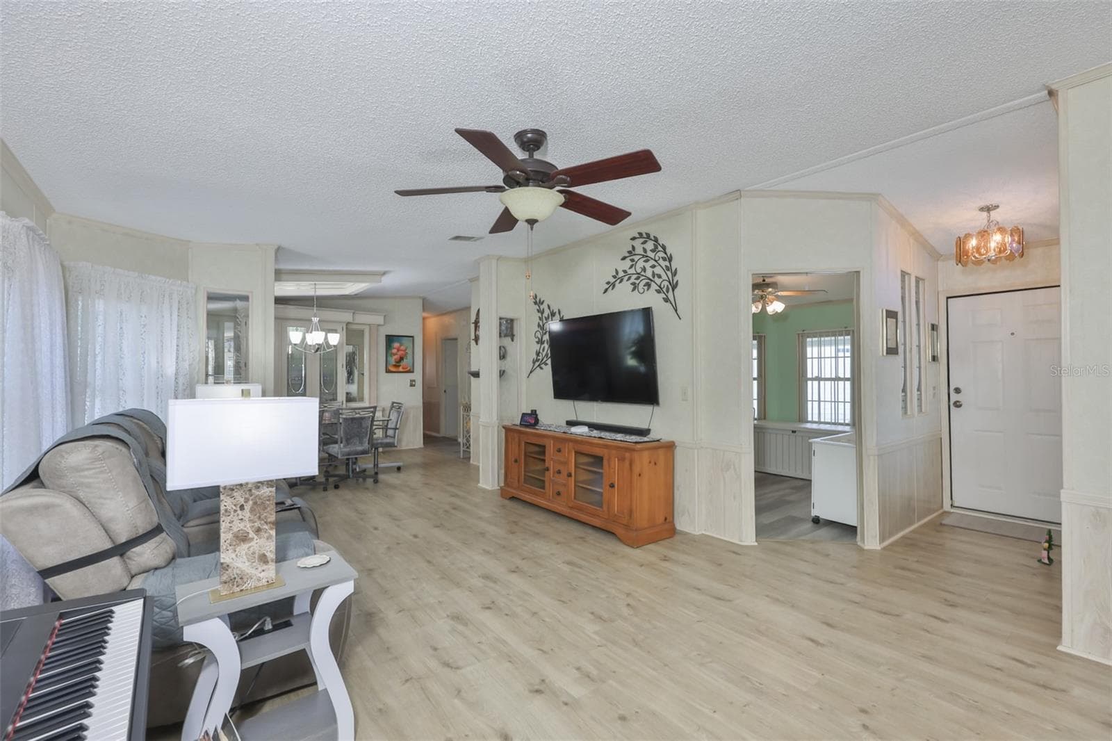 192 S Port Royal Ln photo 3