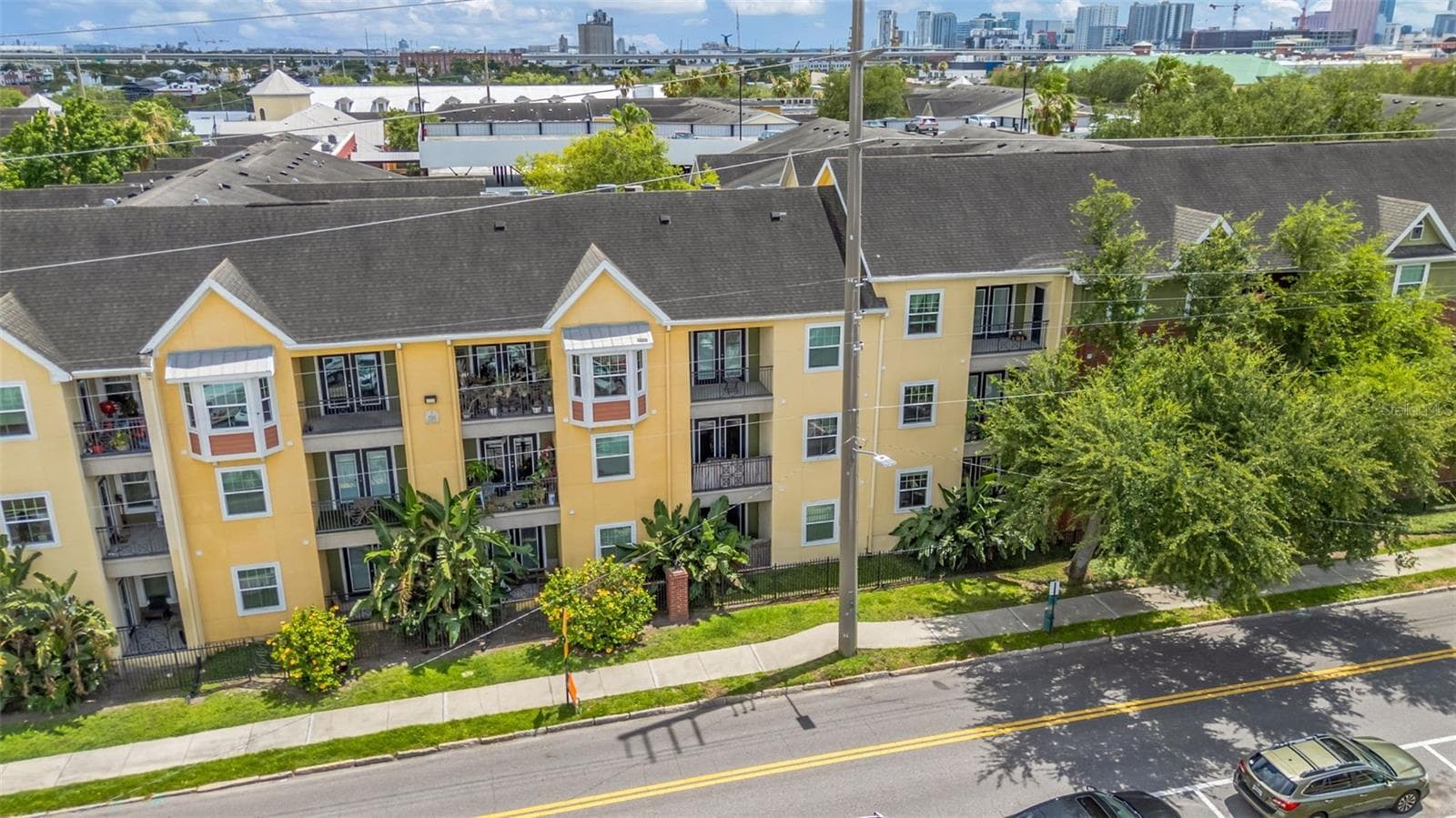 1810 E Palm Ave #5217 photo 2