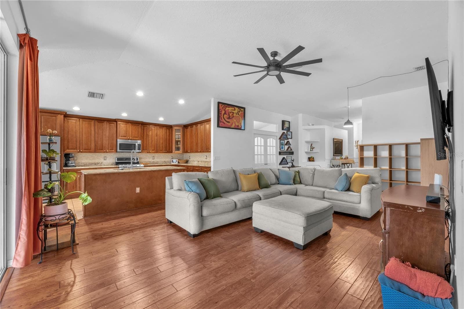 16316 Bridgeglade Ln photo 5