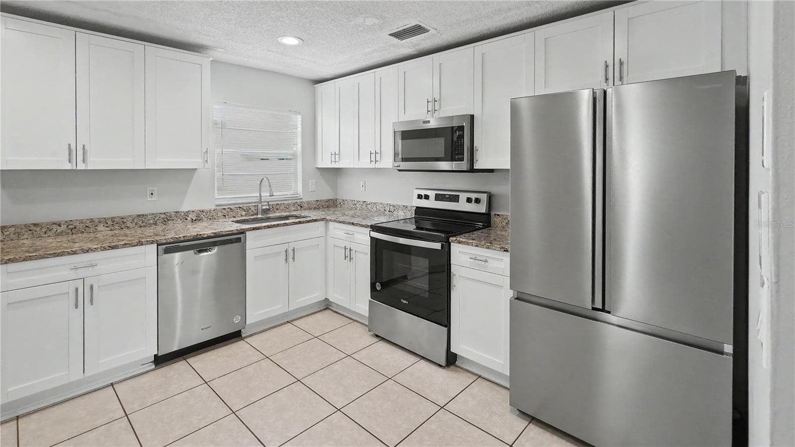 7419 Ivory Ter photo 4