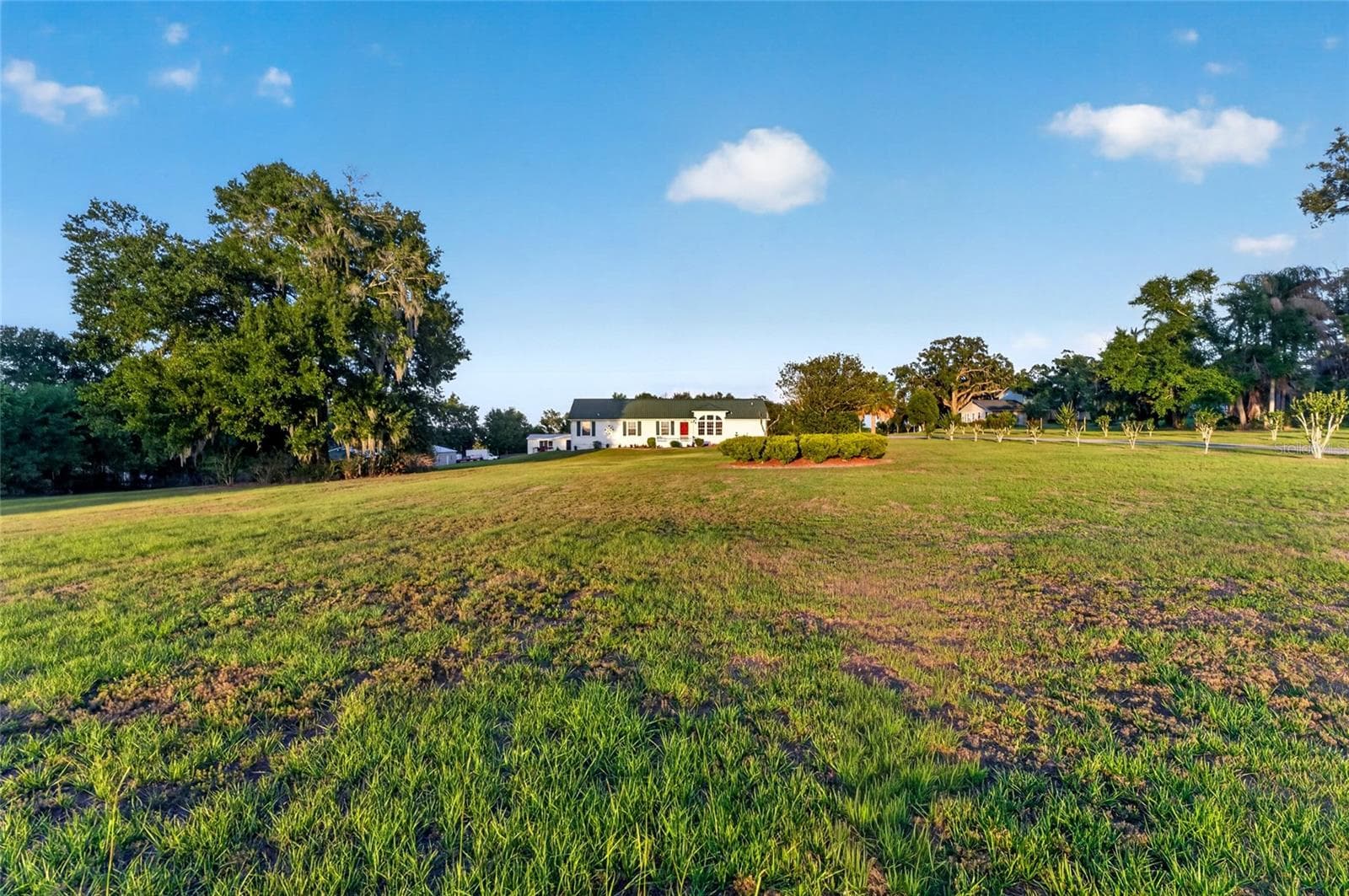 9712 Us Highway 301 photo 5