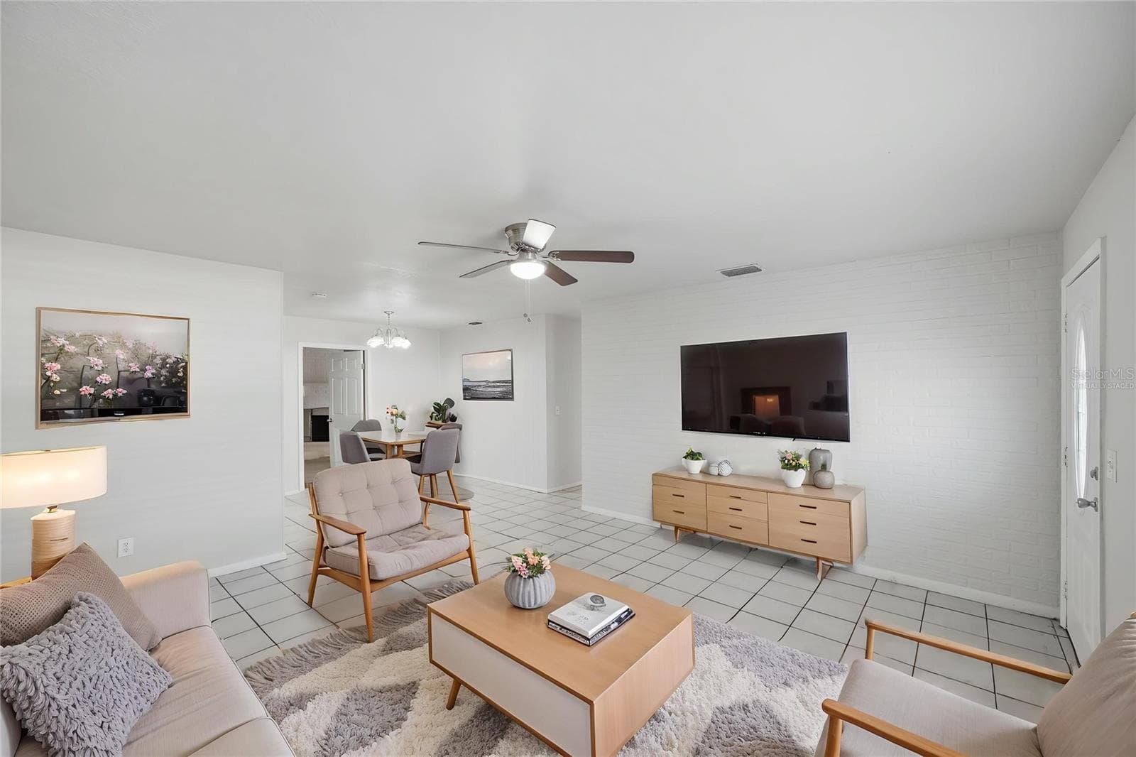 7102 Dellwood Dr photo 3