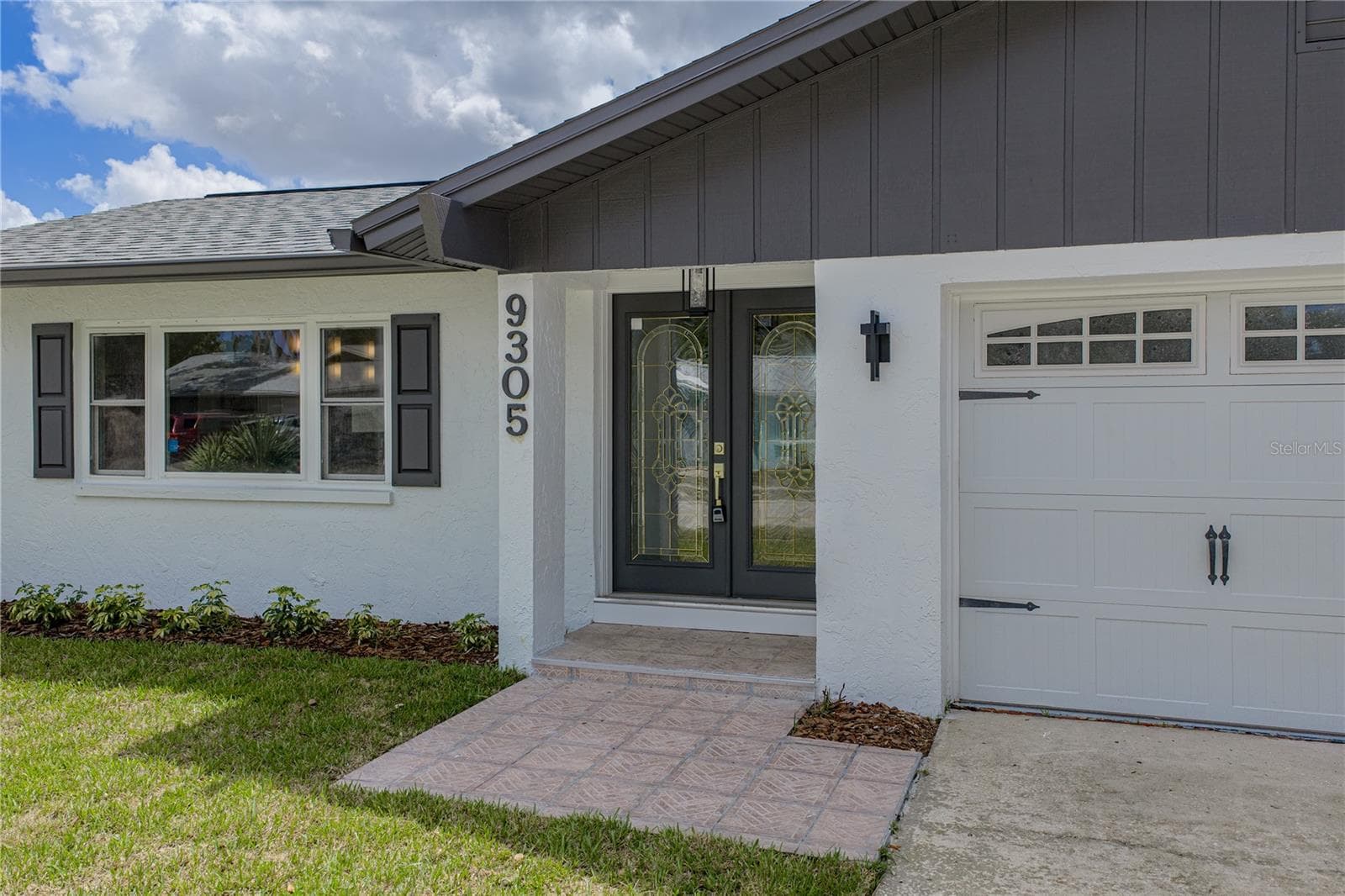 9305 120th Ln photo 3