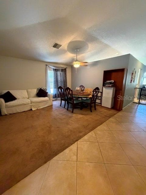 409 Sea Holly Dr photo 4