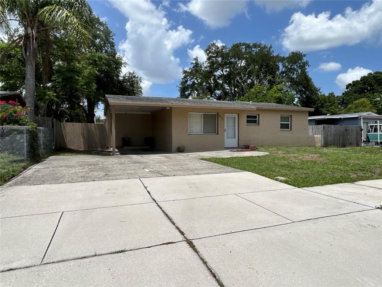 6971 78th Ave N photo 4