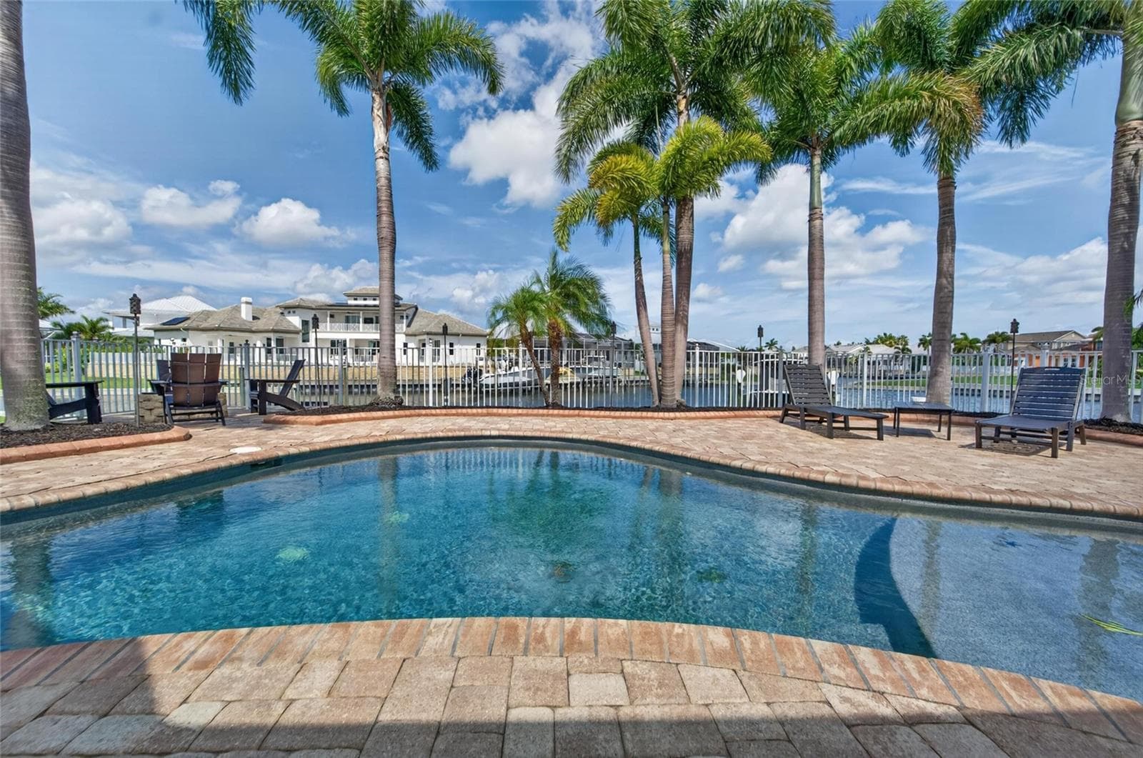 5722 Sea Trout Pl photo 4