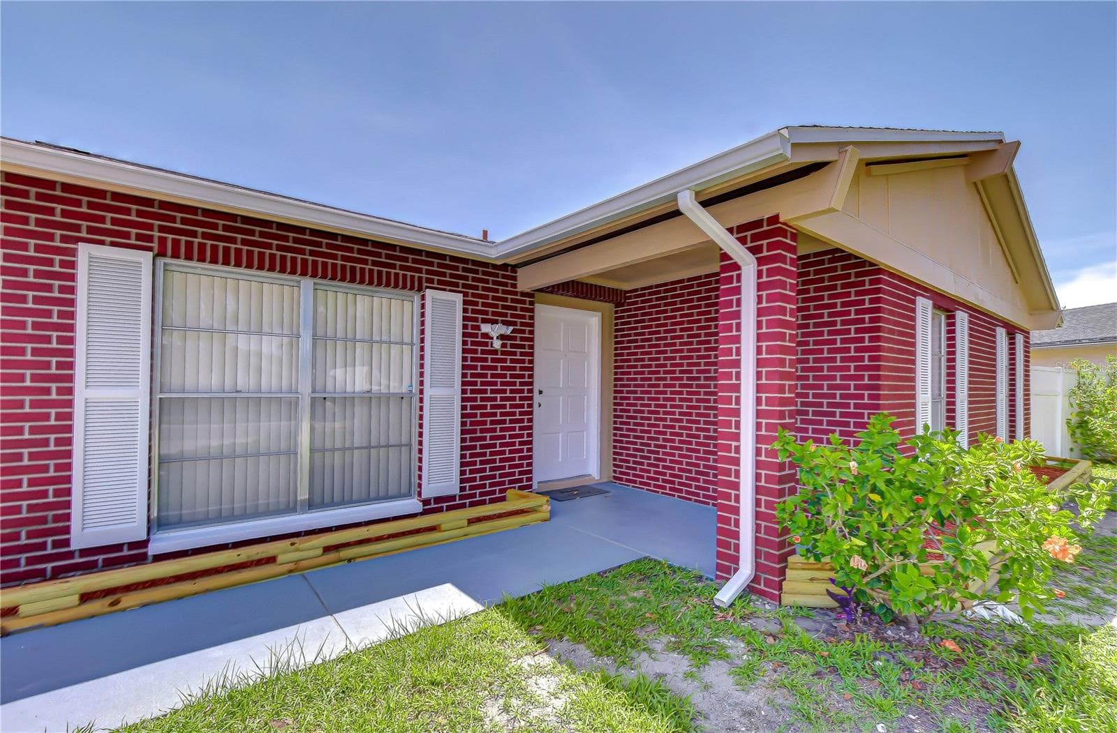7214 Nia Ln photo 3