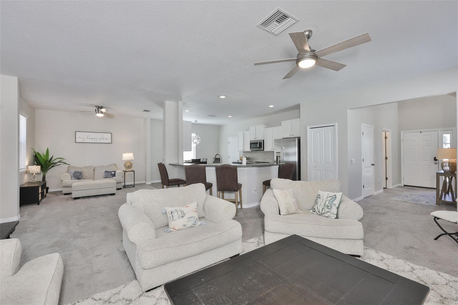 1609 Bonita Bluff CT photo 2