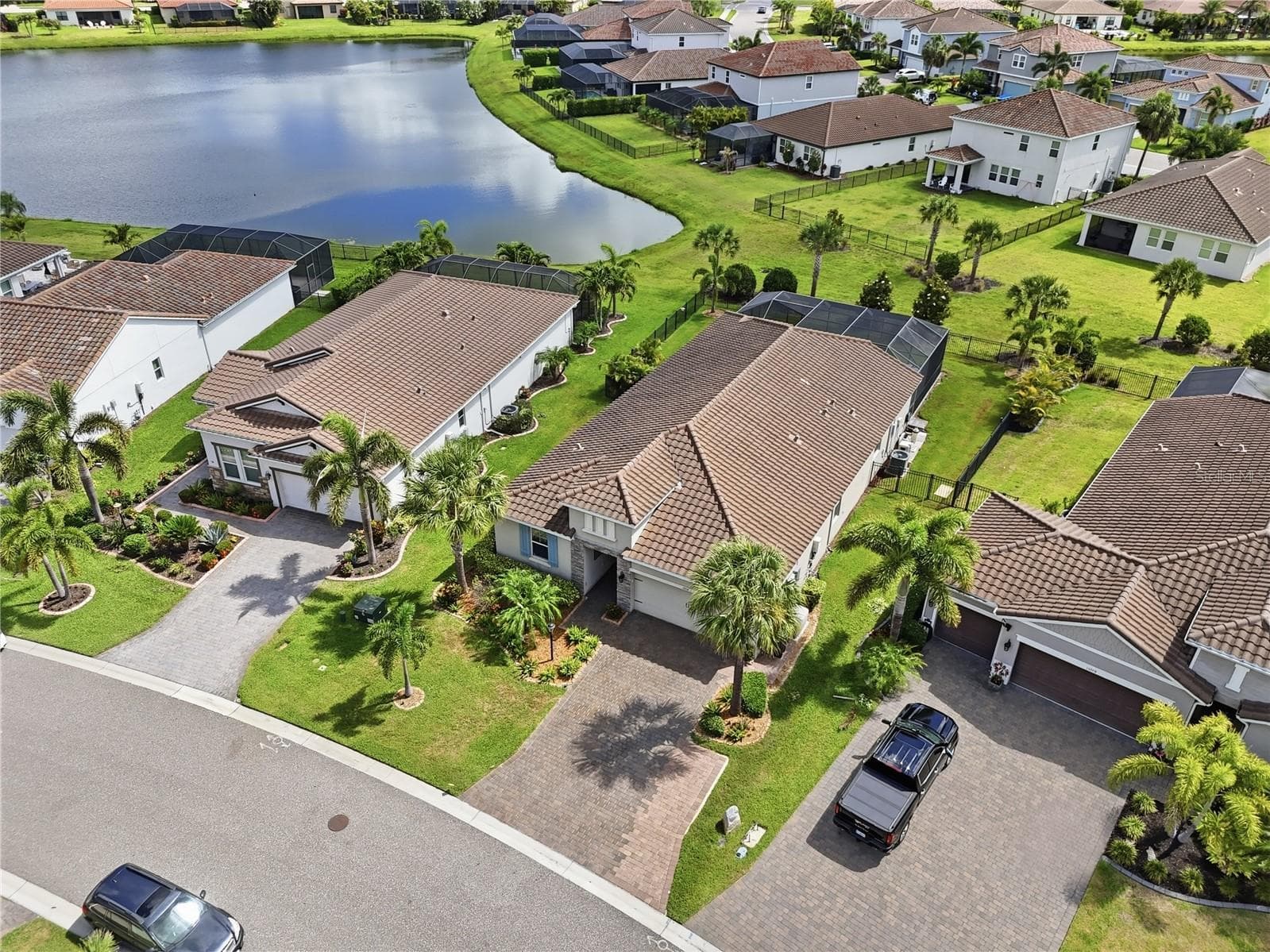 13212 Saw Palm Creek Trl photo 4