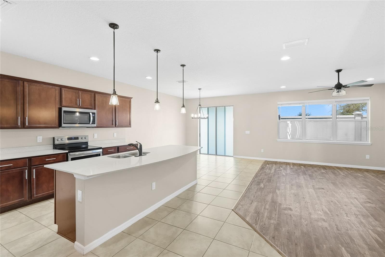 6574 Kenava Loop photo 5