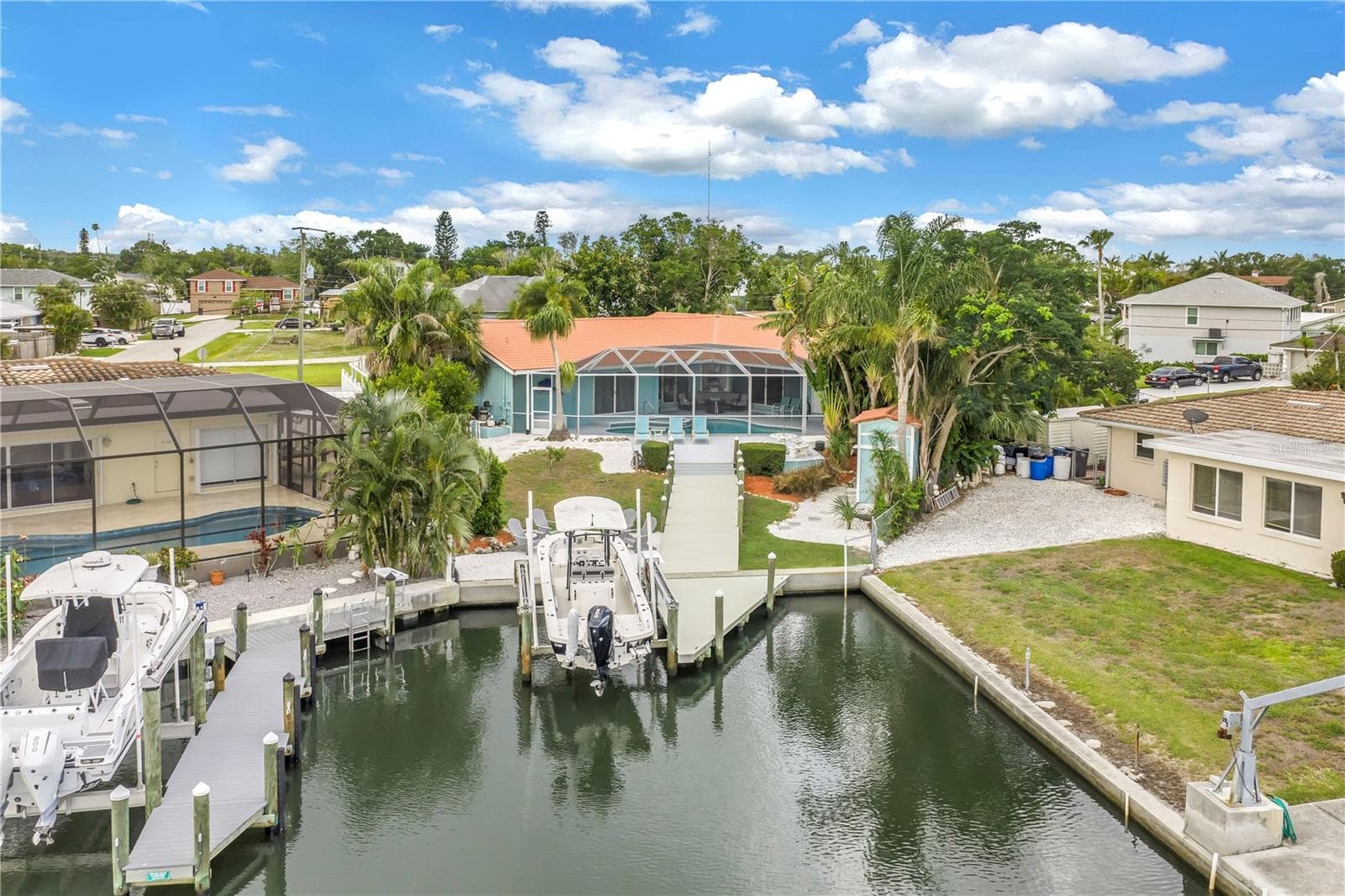 4911 Palmetto Point Dr photo 4