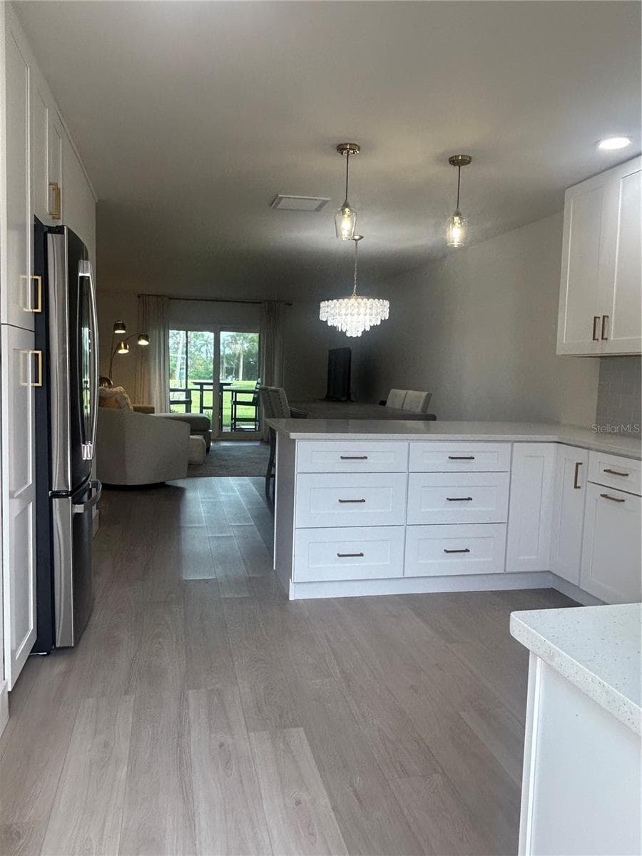 1624 Stickney Point Rd #101 photo 3