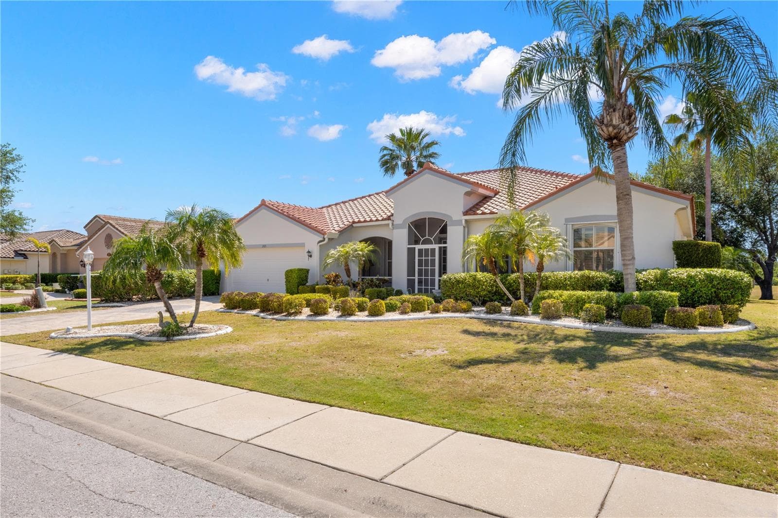 1305 Crystal Greens Dr photo 4