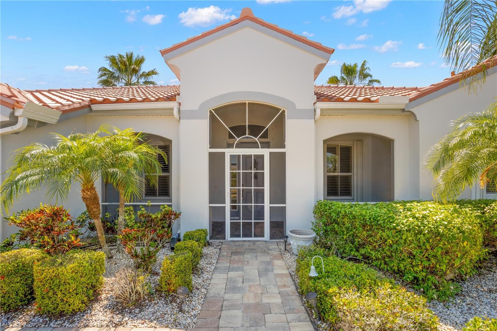 1305 Crystal Greens Dr photo 5