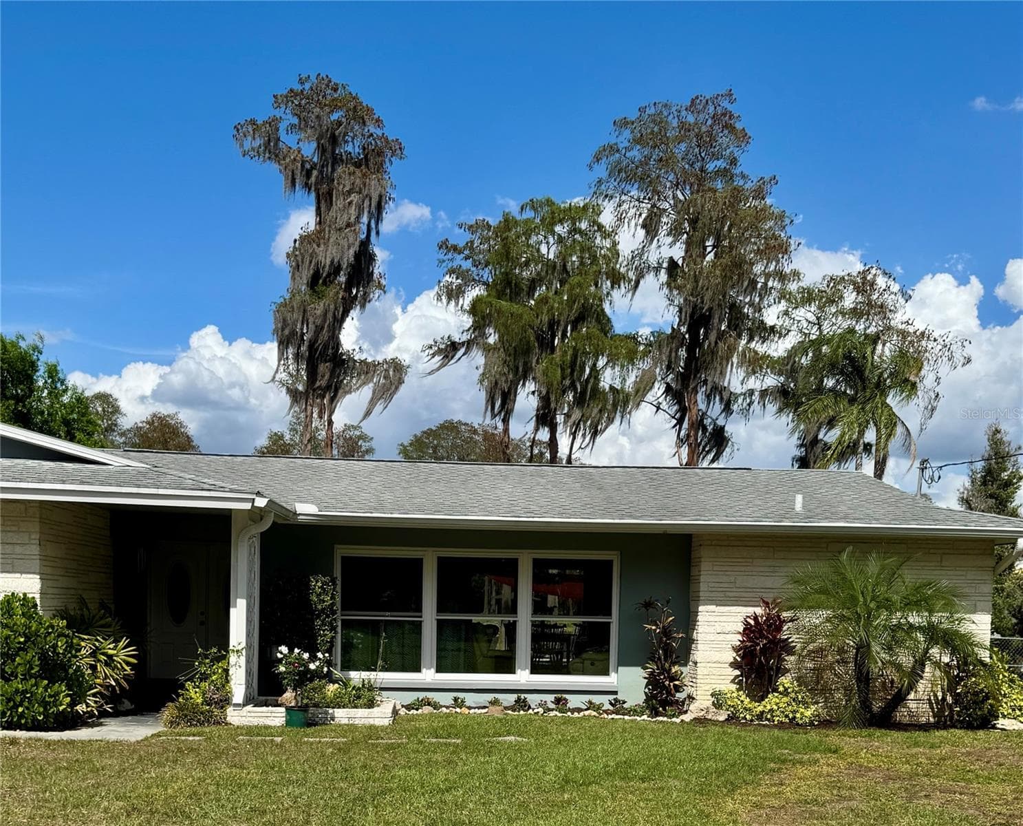 17109 Rainbow Terrace photo 4