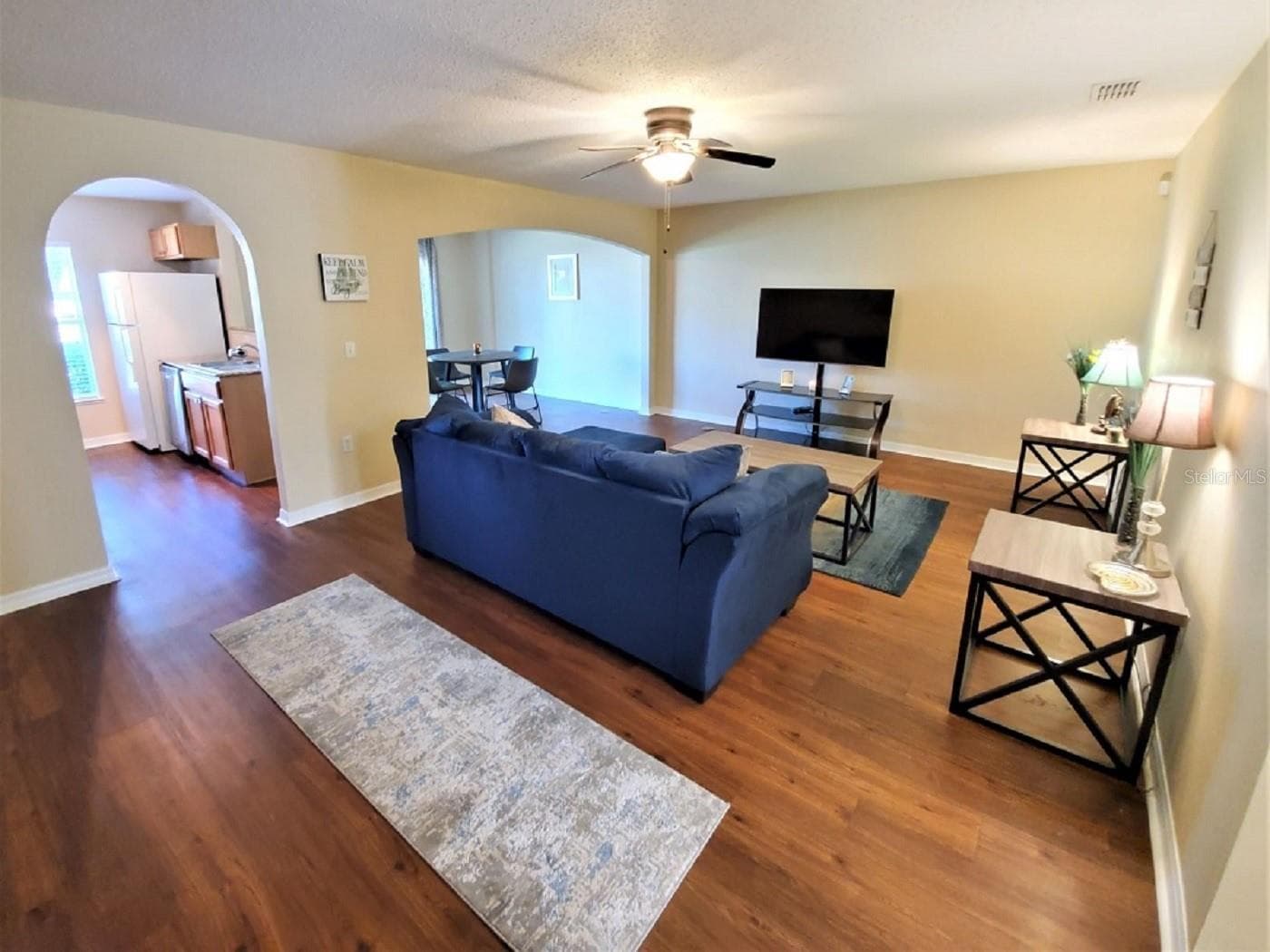 9870 Ashburn Lake Dr photo 3