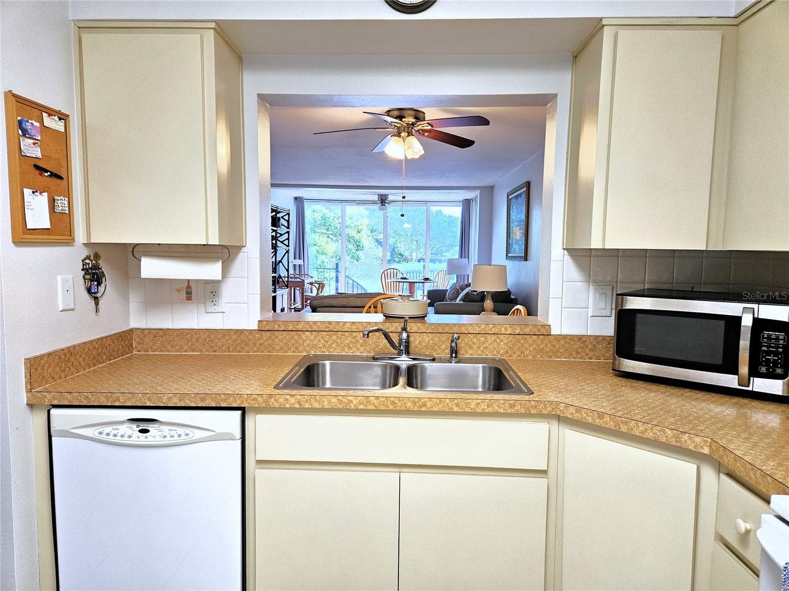 1800 Mariner Dr #9 photo 5