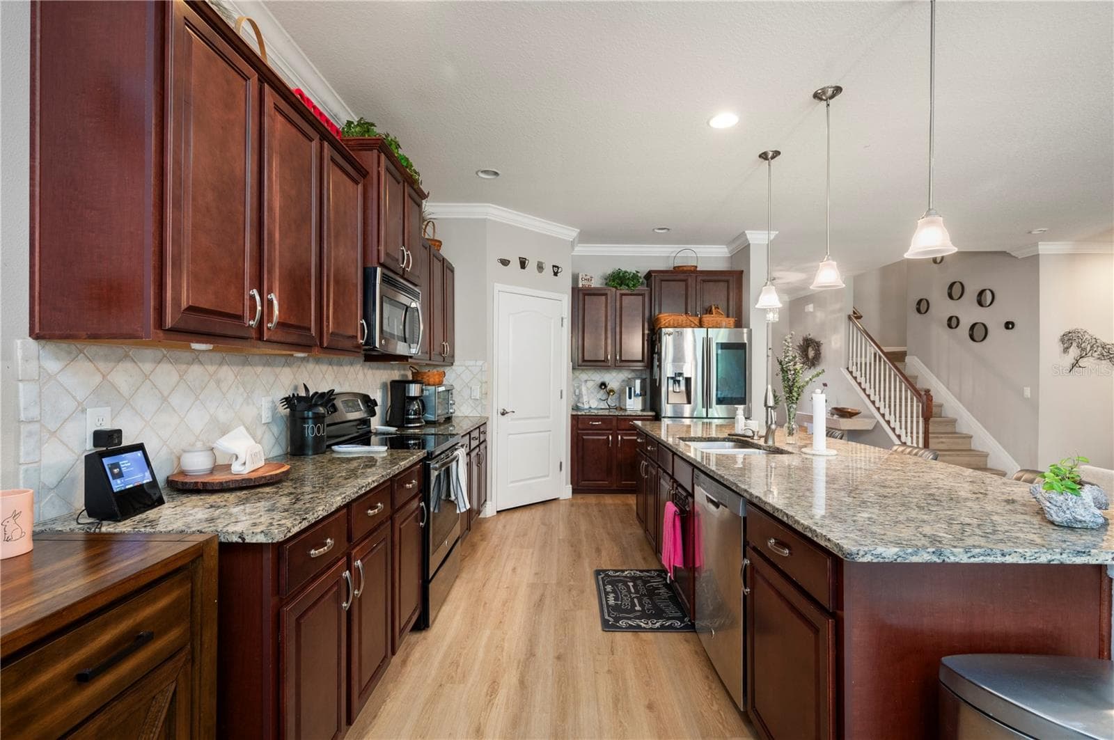 3006 Oriole Dr photo 5